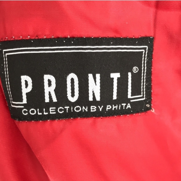 Pronti Collection by Phita Red (or Silver) Sequin Blazer - Picture 2 of 10